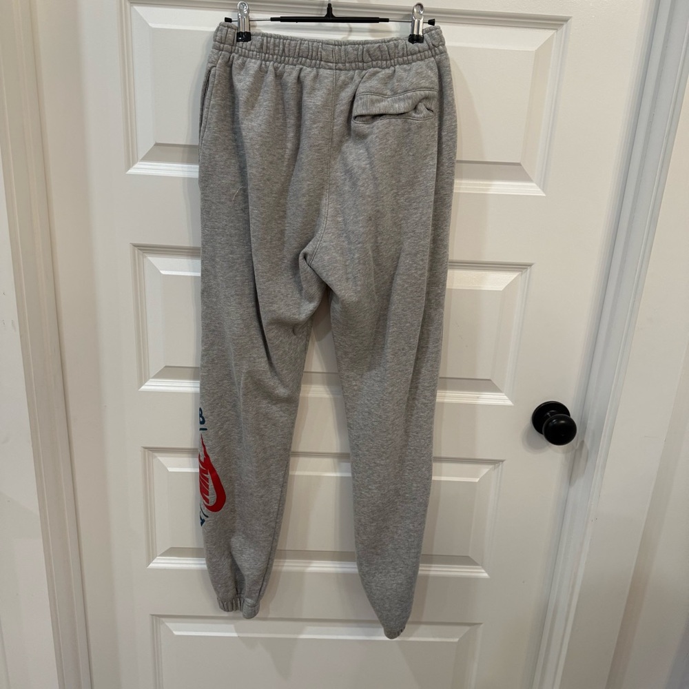 Nike Athletic Club Grey Fleece Joggers Vintage Retro Small - Picture 6 of 11